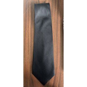 Vintage Men’s Van Heusen Tie Handmade All 100% Silk Solid Black Textured Tie Han